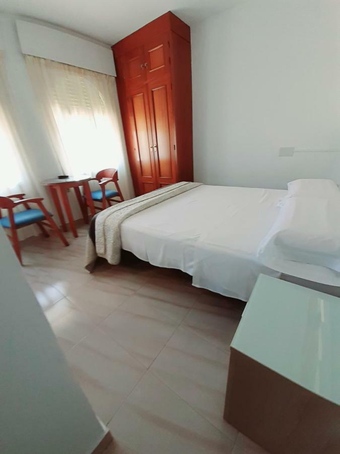Hostal Kokkola ฟูเอนฮิโรลา ภายนอก รูปภาพ