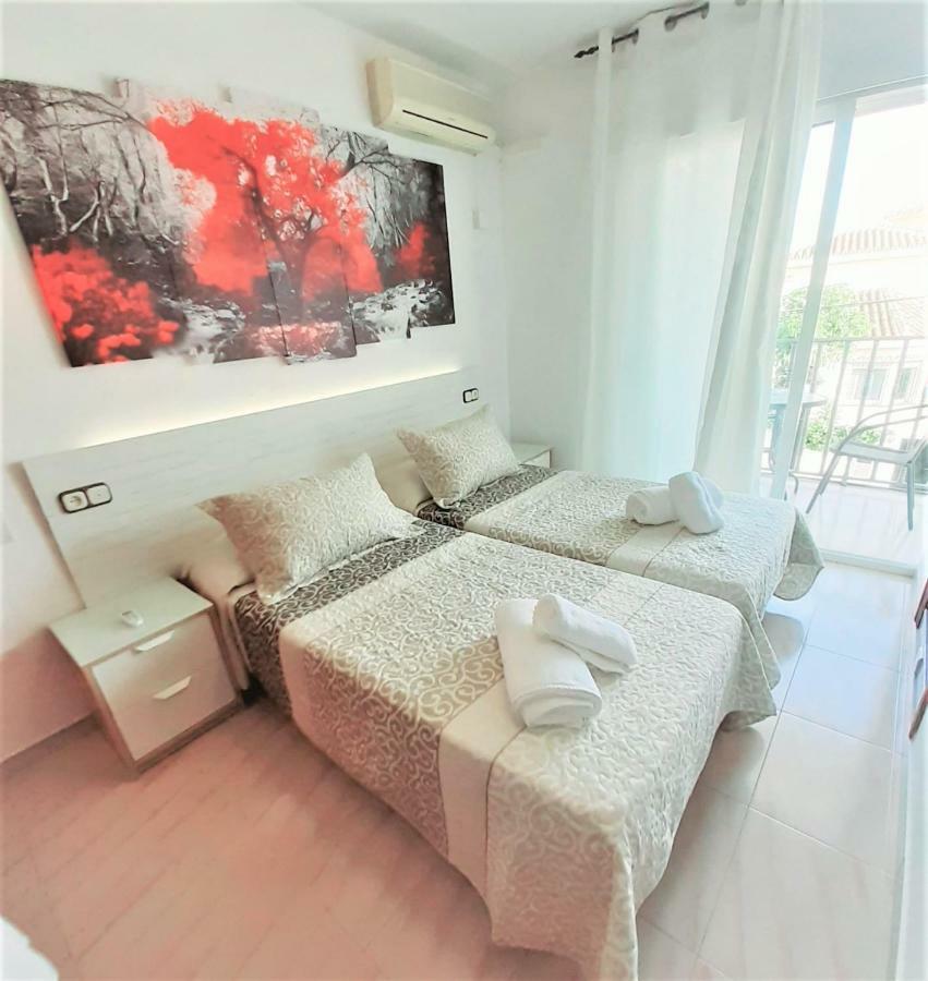 Hostal Kokkola ฟูเอนฮิโรลา ภายนอก รูปภาพ