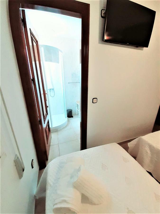 Hostal Kokkola ฟูเอนฮิโรลา ภายนอก รูปภาพ