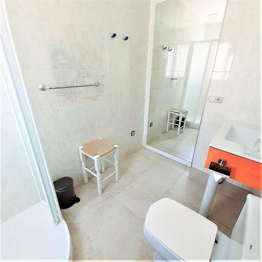 Hostal Kokkola ฟูเอนฮิโรลา ภายนอก รูปภาพ