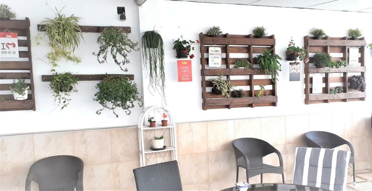 Hostal Kokkola ฟูเอนฮิโรลา ภายนอก รูปภาพ
